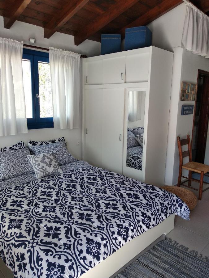 Iviskos House, Megalo Horio Village, Tilos Island Megálon Choríon المظهر الخارجي الصورة